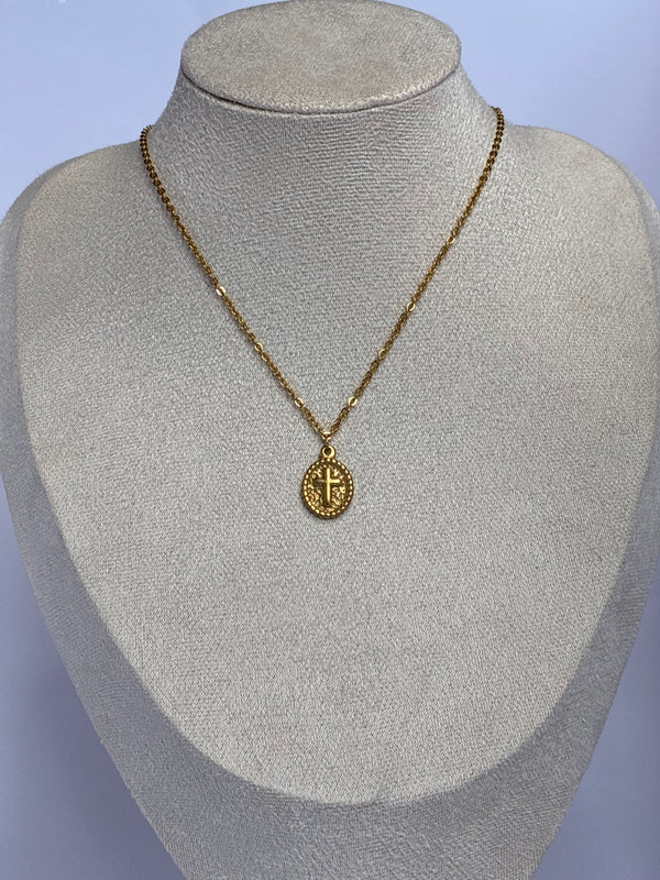 Collier Sarah